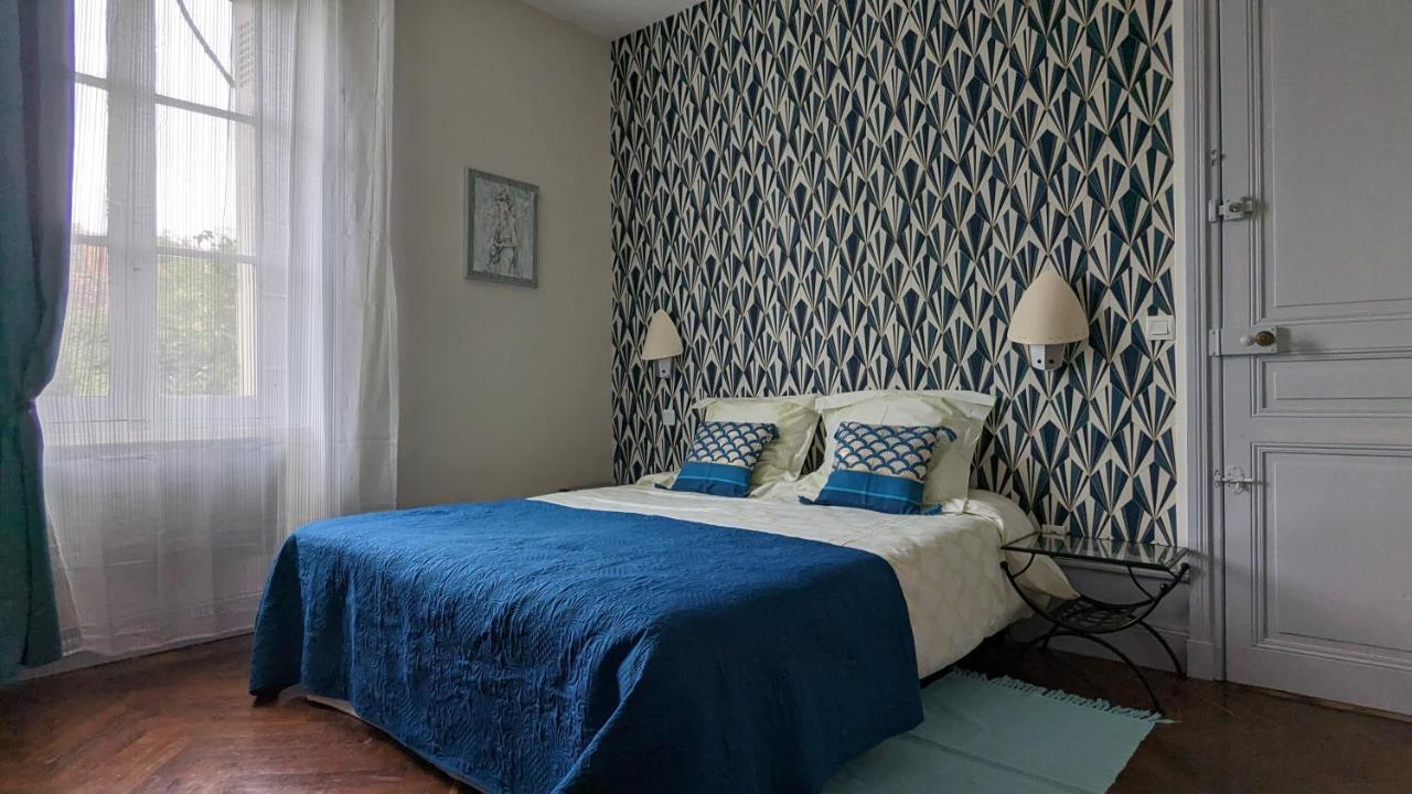 Le Jardin Des Lys - Chambre D'Hote Ou Appartement 라로슈포세이 외부 사진