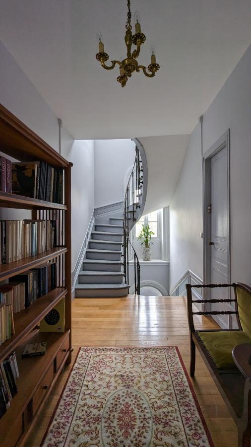 Le Jardin Des Lys - Chambre D'Hote Ou Appartement 라로슈포세이 외부 사진